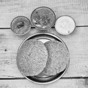 Ragi Idli (2 Pcs)