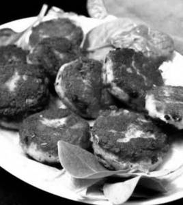 Ajwaini Arbi Tikki