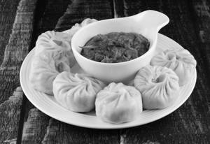Veggie Steam Momo (6 Pcs)
