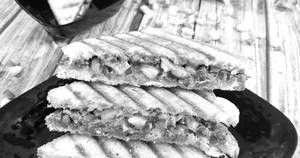 Grilled Veg Cheese Sandwich  