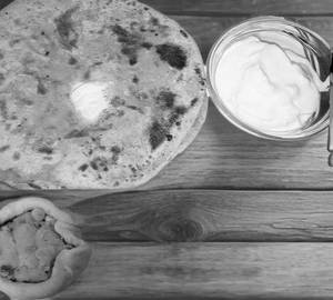 2 Desi ghee Aloo Paratha++butter+pickle
