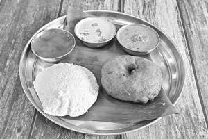 Single Idli Vada