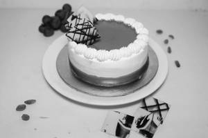 Black Currant Delight Cake