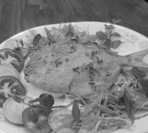 Baby Whole Pomfret Fry (1 Pcs)