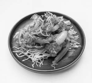 Hot Garlic Fish [ Serves 2]