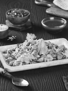 Samosa chaat