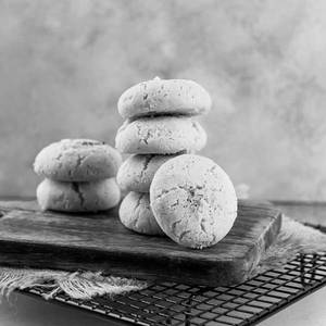 Nan Khatai