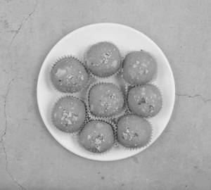 Besan Ladoo