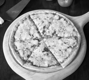 Classic Margherita Pizza