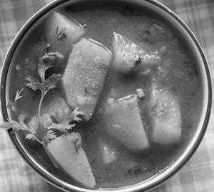 Aloo Tamatar