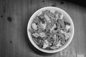 Schezwan Noodles Chicken