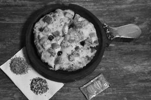 Paneer Cheese Pizza