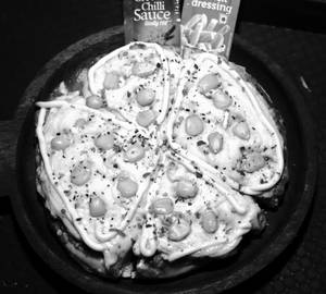 Paneer Corn Cheese Pizza