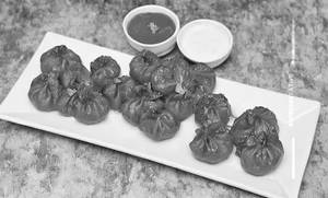 Kurkure Paneer Momos