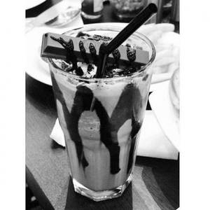 Chocolate Kitkat Shake
