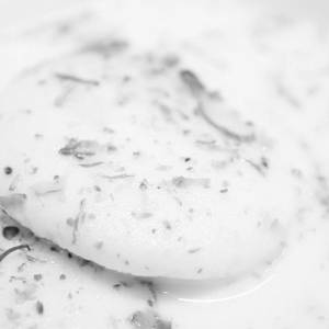 Kesar Rasmalai (1 Piece)