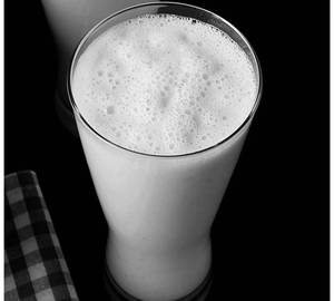 Badam Milk (750 ml) bottle 