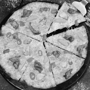 Ultimate Chicken Pizza