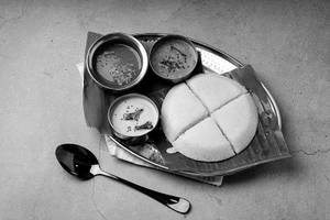 Thatte Idli [Plain]