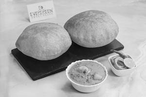 Bedmi Aloo Poori