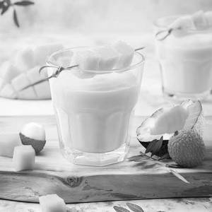 Lychee Mango Smoothie