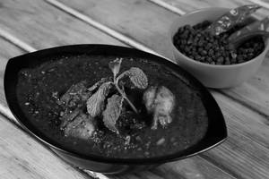 Pepper Chicken Gravy with Bone