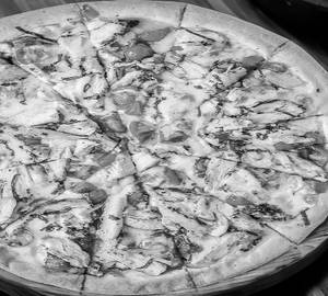 Chicken Margherita Pizza