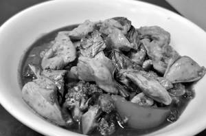 Chicken In Chilli Basil Oyster Sauce