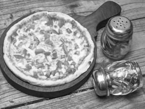 12" Large  Corn Tomato Cheese Pizza