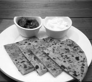 Kalari Parantha