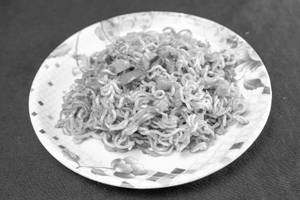 Schezwan Fried Maggi