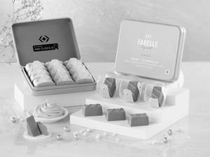 Gianduja Ruby -Turkish Hazelnut infused Ruby Chocolate [12 Pralines]