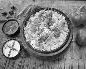 Chicken Matka Hyderabadi Biryani