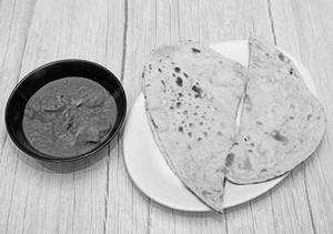 2 Naan With Chicken Masala [250 Ml]