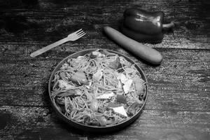 Veg Hakka Noodles