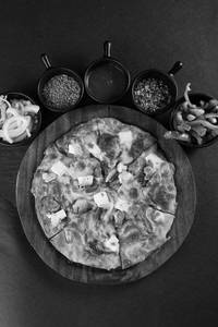 Zorabetta Greek Pizza