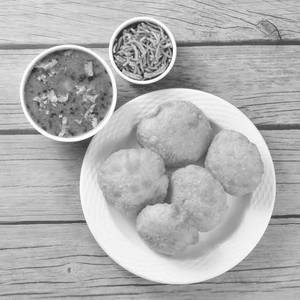 Special Club Kachori (4p) + Kabuli Chole 