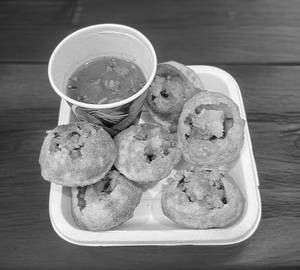 Pani Puri (9 Pieces)