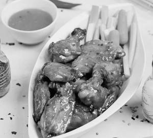 Barbecue Honey Wings