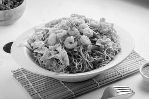 Prawn Hakka Noodles