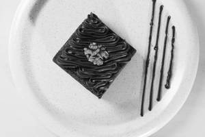 Walnut Brownie