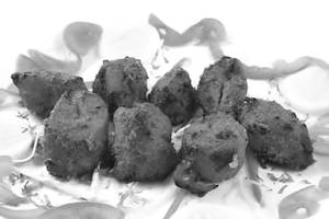 Surkh Soya Chaap (6 Pcs)