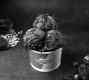 Choco Fudge Freshly Scooped