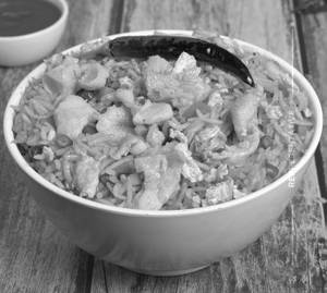 Schezwan Chicken Fried Rice 