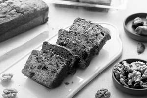 Dates And Walnut Tea Cake (250 Gms)
