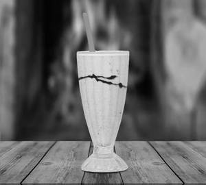 Kit Kat Milk Shake 