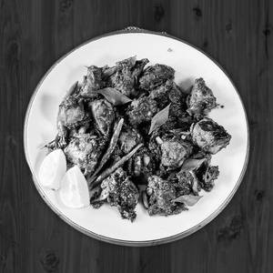Pepper Chicken (6-8 Pcs)