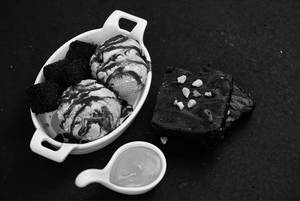 Espresso Brownie Sundae