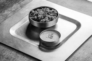 Veg Kothu Parotta With Salna (2 Pcs)