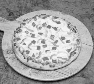Tomato pizza